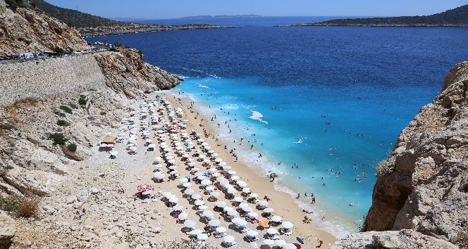 Turkuaz Mavisi Plaj 4 Günde 25 Bin Ziyaretçi Ağırladı