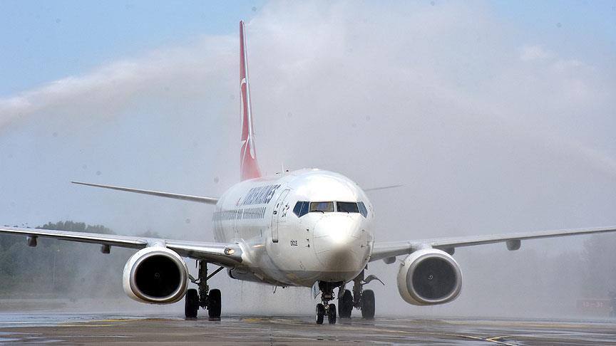 Antalya Havalimanı’na saatte 20 uçak indi