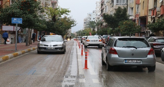 Teomanpaşa Caddesi çift yön oldu