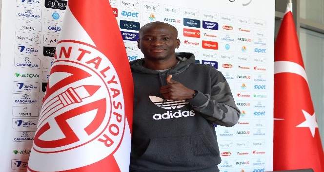 Delvin N’Dinga Antalyaspor’da