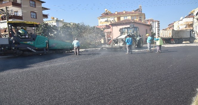 Alanya’da cadde ve sokaklar yenileniyor