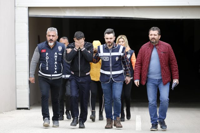 Antalya’da 8 yıldır eşinin kayıp olduğunu söyleyen adam, onu öldürdüğünü itiraf etti