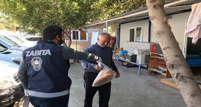 Kaş Belediyesinden ekmek servisi