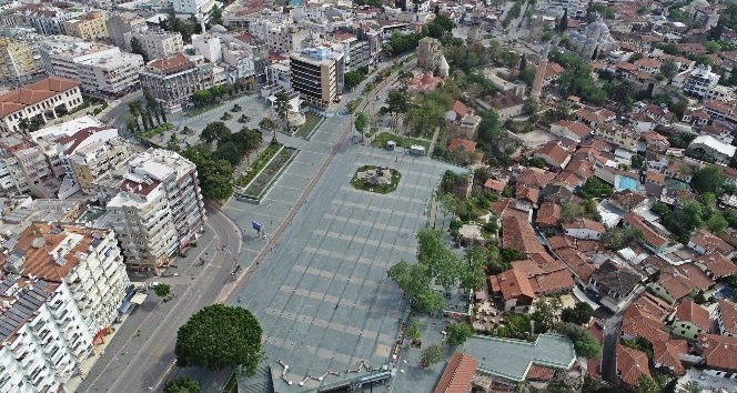 Antalya sokaklarını sessizlik bürüdü