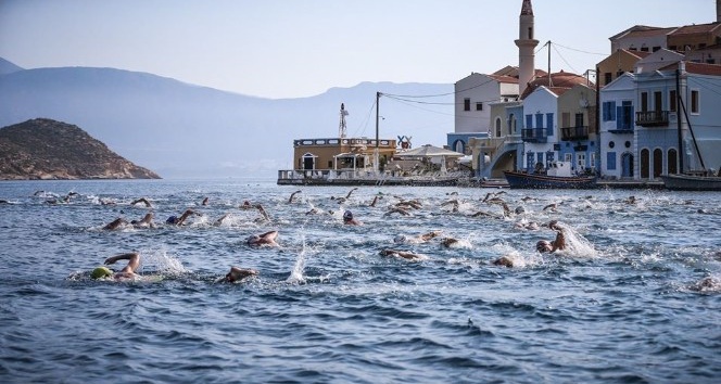 Meis Kaş Yüzme Yarışı’na korona engeli