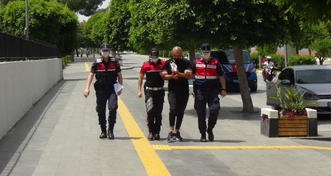 Jandarmanın eve yaptığı baskında eşinden özür diledi: “Aşkım büyük bir hata yaptım”