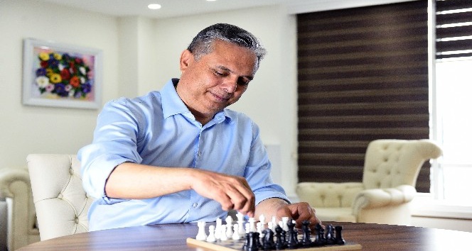 Muratpaşa’dan online satranç turnuvası