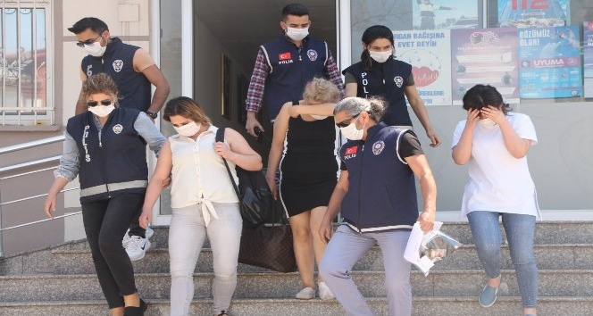 Antalya’da zorla fuhuş yaptırılan 5 kadın kurtarıldı
