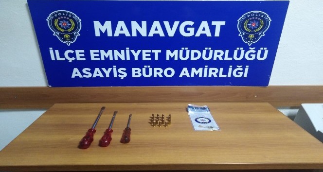 Antalya’da hapis cezası bulunan 4 şüpheli yakalandı