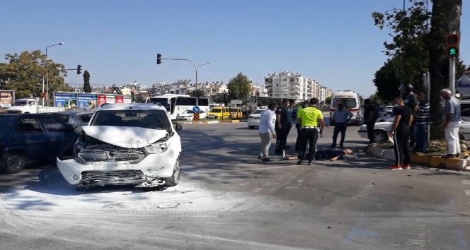 Kaza geçirip yerde acı içinde kıvranan baba oğlunu sınava ‘başarılar oğlum’ diyerek gönderdi