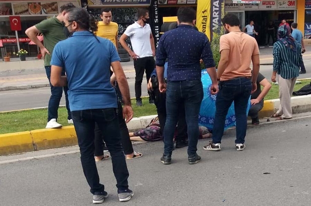 Antalya’da ticari araç yaşlı kadına çarptı