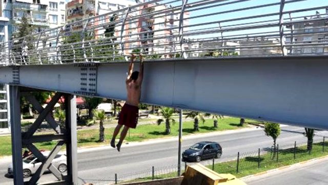 Polis iş bulma sözü verince, intihardan vazgeçti