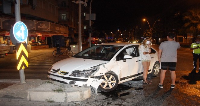 Kaza yapıp üzerine gelen araçları son anda gördü, kaçamadı