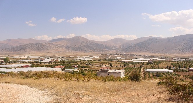 Kapalı devre sulama sistemi, yıllar önce mahalleyi terk eden 25 aileyi geri döndürdü