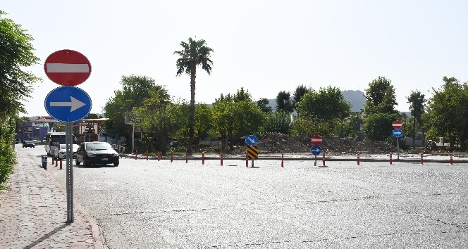 Deniz caddesi UKOME kararıyla tek şerit oldu