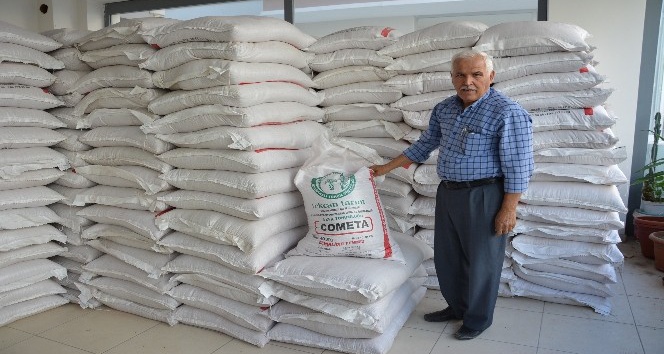 Korkuteli’nde 180 ton sertifikalı tohum satıldı