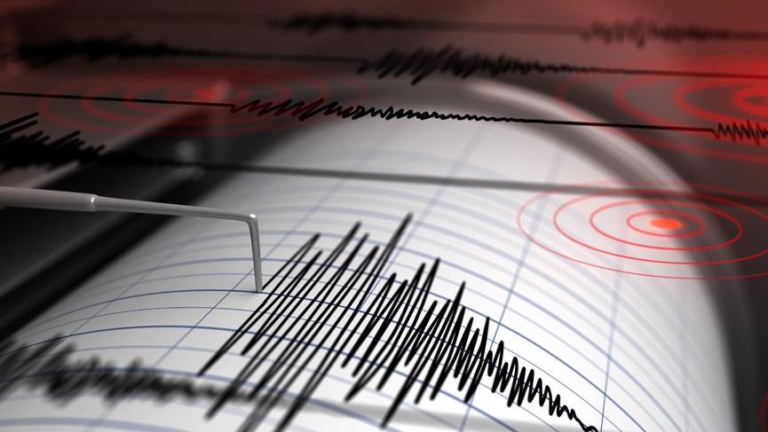 Son dakika… İzmir’de 4.2 büyüklüğünde deprem (Son depremler)