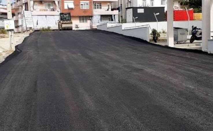 Manavgat Belediyesi’nden Mimar Sinan ve Kavaklı’ya sıcak asfalt