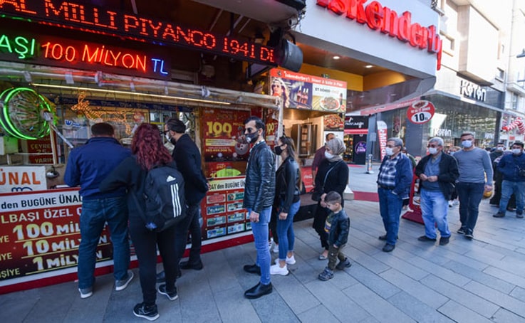Antalya genelinde Milli Piyango biletlerinin yüzde 70’i tükendi