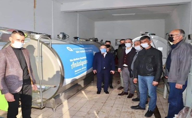 Büyükşehir’den Elmalı Yuva’ya 4 tonluk süt tankı