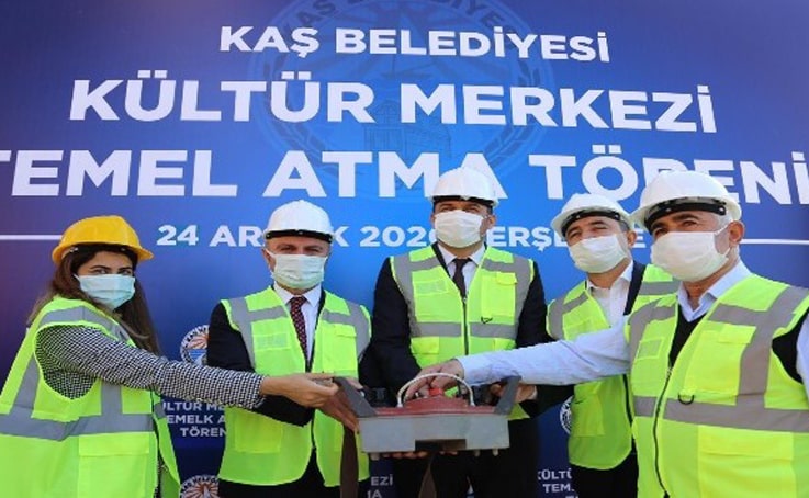 Kaş Kültür Merkezinin temeli atıldı