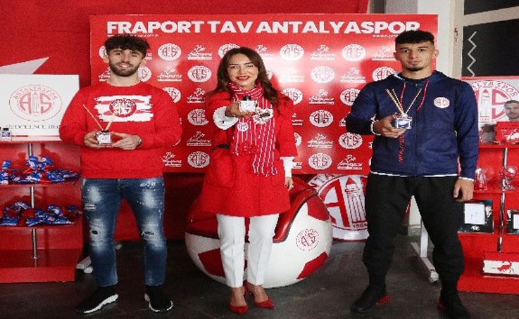 Antalya, “Toros” ve “Akdeniz” kokacak