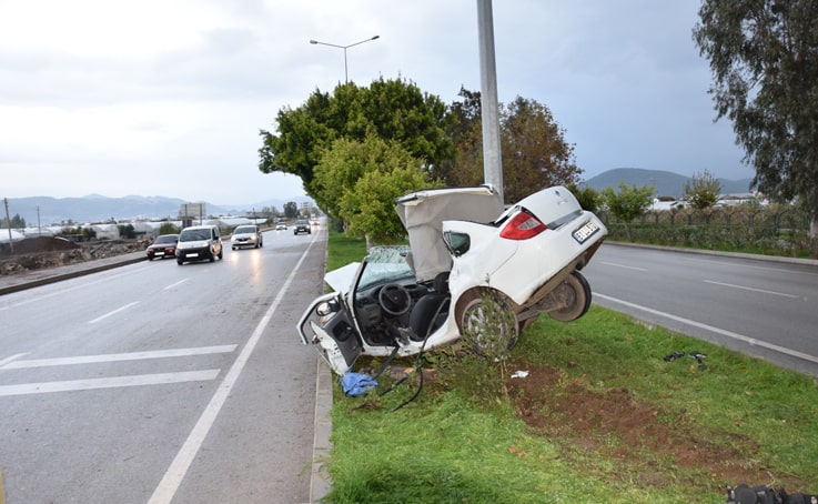 İşine giden genç kazada hayatını kaybetti