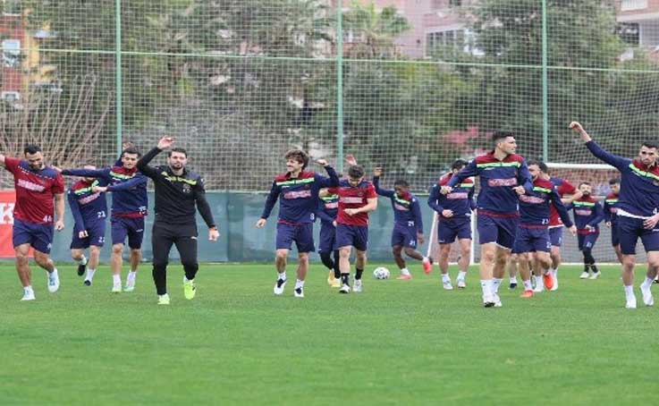 Alanyaspor’da hedef yarı final