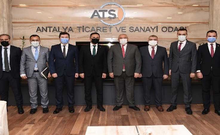 ATSO Başkanı Çetin: “Antalya ekonomisinin toparlanması için bankalara büyük iş düşüyor”