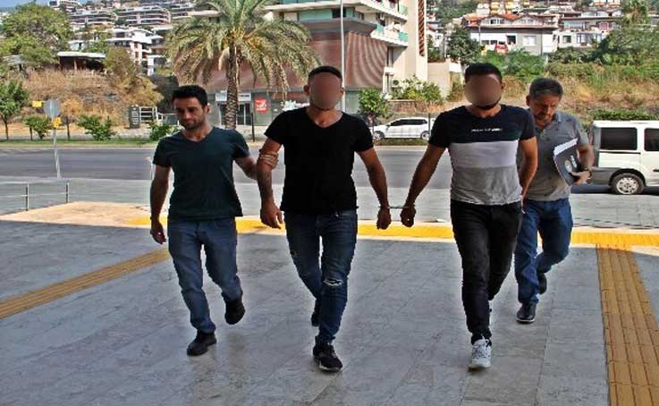 Alanya’da uyuşturucu taciri 2 kardeşe ceza yağdı