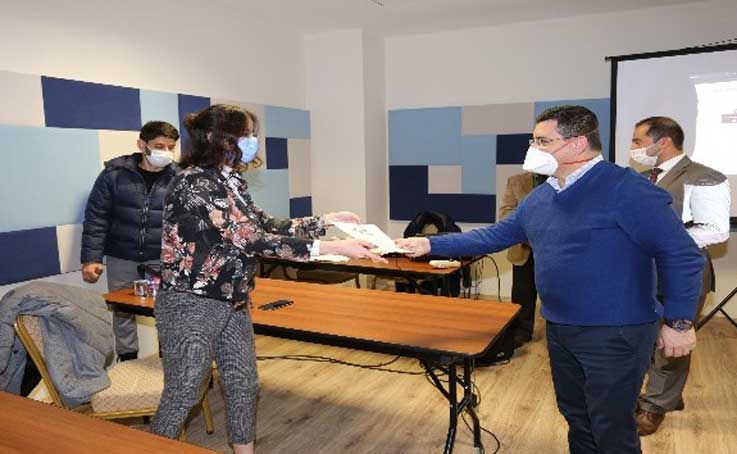 Kepez Belediyesinin Yabancı Diller Akademisi’nin 3. dönem eğitimleri başlıyor