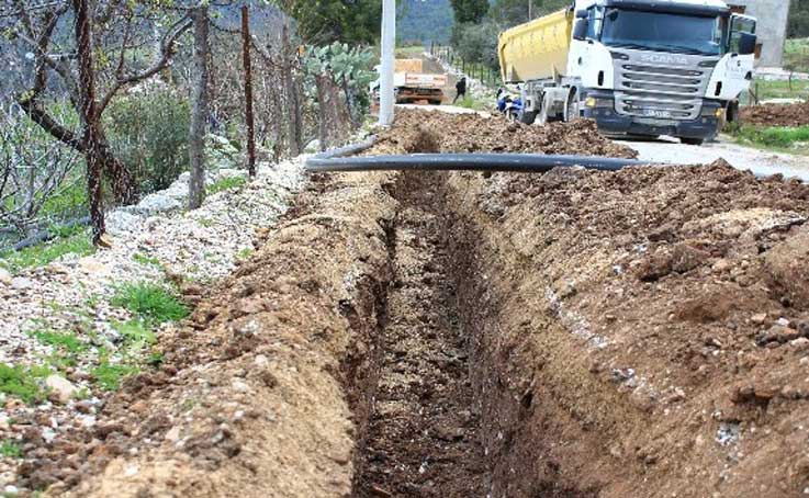 Kumluca’da Erentepe Mahallesi içme suyuna kavuşuyor