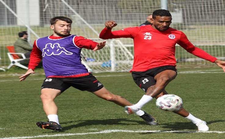 Antalyaspor, seriyi devam ettirmek istiyor