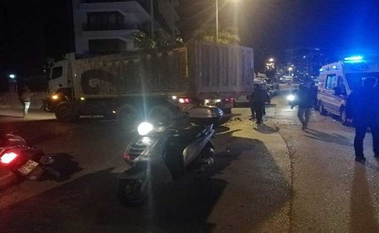 Alanya’da kamyonla motosiklet çarpıştı: 1 ağır yaralı