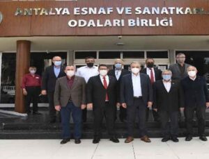 Başkan Esen, ‘Konyaaltı Esnafım’ projesini esnafa anlattı