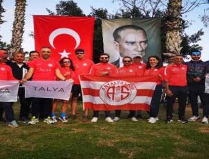 Antalyaspor Triatlon Takımı’ndan 3 altın, 2 bronz madalya