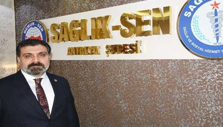 Sağlık çalışanları, yakınlarının da aşılamada öncelikli olmasını istiyor