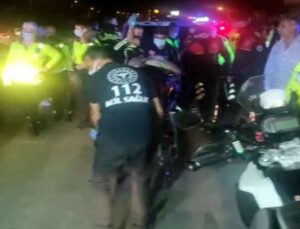 Antalya’da trafik polisleri kaza yaptı: 1 polis yaralı