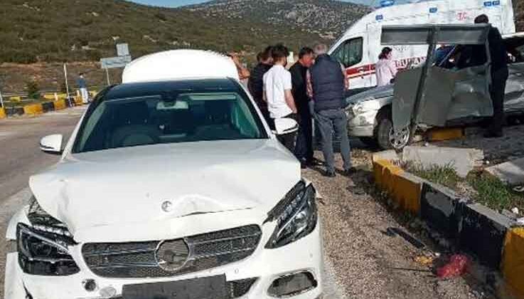 Antalya- Korkuteli karayolunda kaza: 2 yaralı