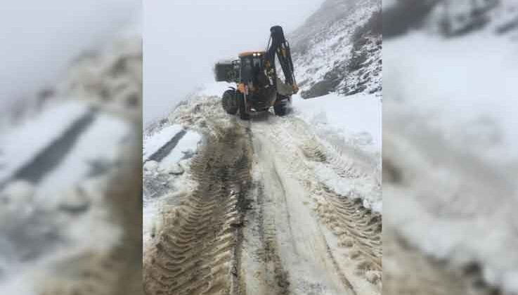 Antalya Büyükşehir Belediyesi’nden karla mücadele çalışması