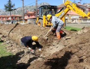 İbradı’da 30 yıllık içme suyu altyapısı yenilendi