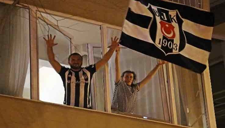 Antalya’da şampiyonluk sevinci kısıtlama dinlemedi