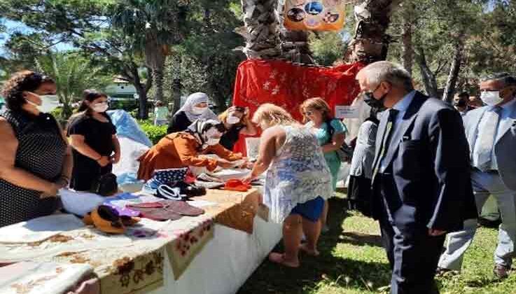 Kemer’de Halk Eğitim Merkezi sergisi açıldı