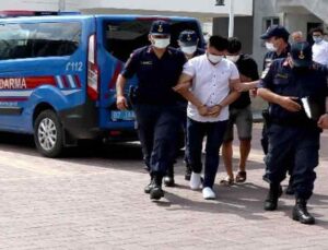Antalya’da fuhuş operasyonunda 2 tutuklama
