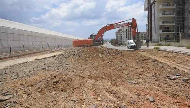 Alanya Belediyesi yol çalışmalarında yeni tekniğe geçti