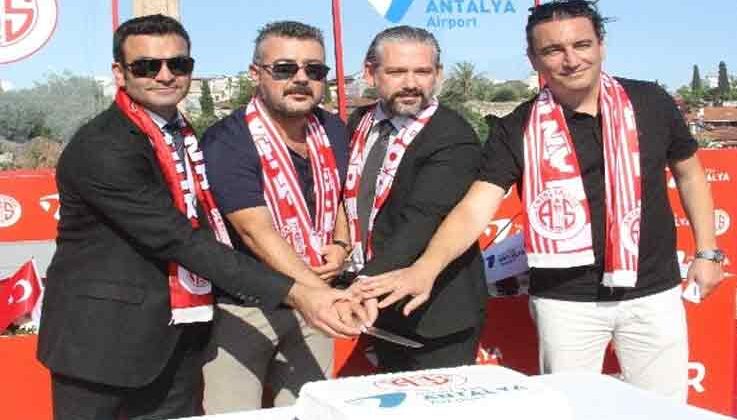 Antalyaspor, Fraport TAV ile isim sponsorluğunu 2 yıl uzattı