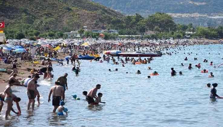 Adrasan bayramda nüfusunun 10 katı tatilciyi ağırlayamaya hazırlanıyor