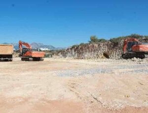 Konyaaltı’na trafiği rahatlatacak yeni yol yapılıyor