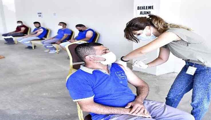 Antalya OSB’de 2’inci ve 3’üncü doz aşılama başladı