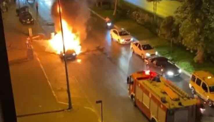 Antalya’da yanan otomobilde can pazarı
